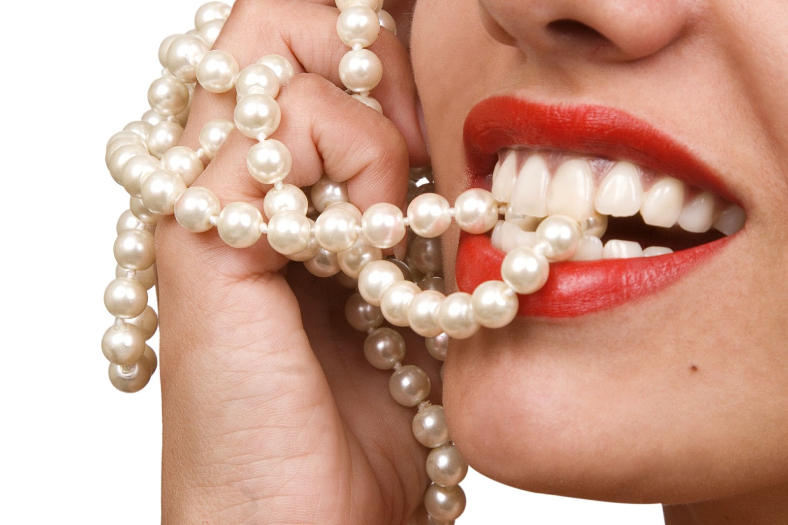 Teeth Whitening in Lara, Dazzling Smiles Dental Lara- Dentists in Lara
